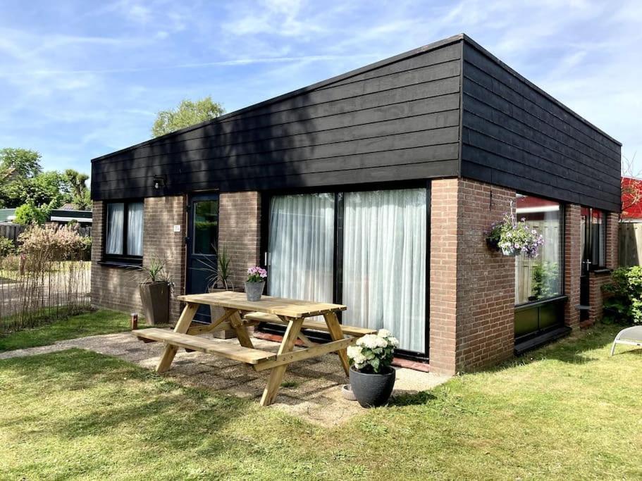 Holiday Home Beachy Days Near Ocean & Lake Noordwijkerhout Exterior photo